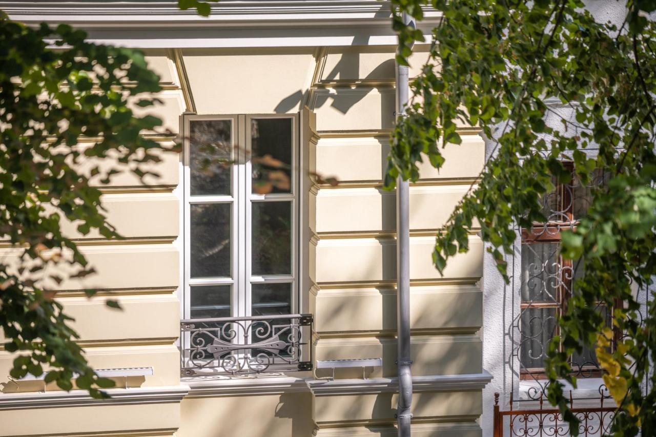 Vizualiza Residence Hotel Plovdiv Kültér fotó